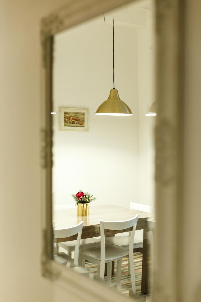 Apartamento A Casa Di Leonardo II Roma Exterior foto